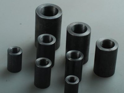 钢筋连接套筒和钢筋接头的使用安装步骤